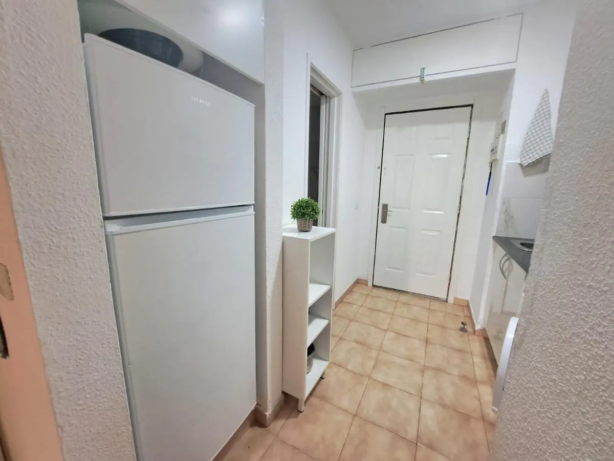 Apartamento Bonito Estudio En Los Cristianos En Complejo Con Piscina Y Cerca De Playa