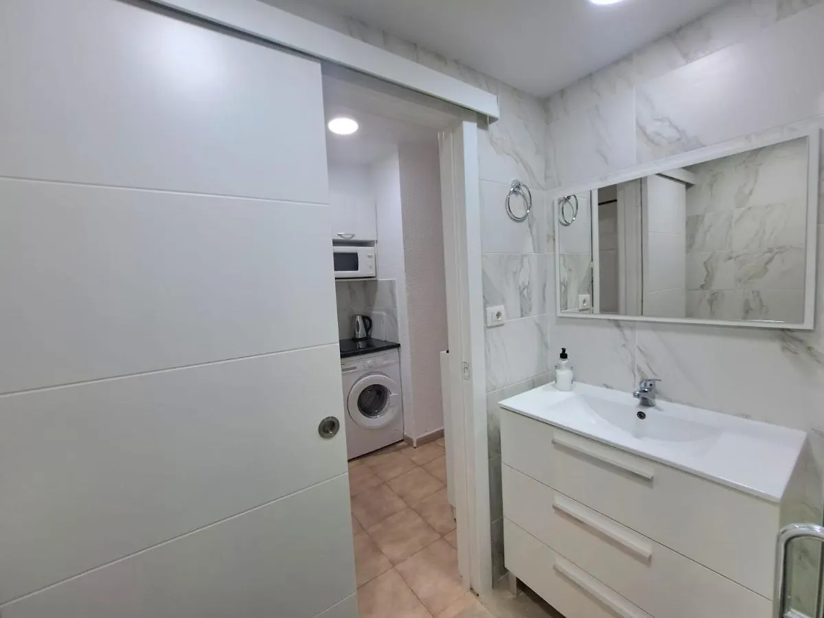 Апартаменты Bonito Estudio En Los Cristianos En Complejo Con Piscina Y Cerca De Playa