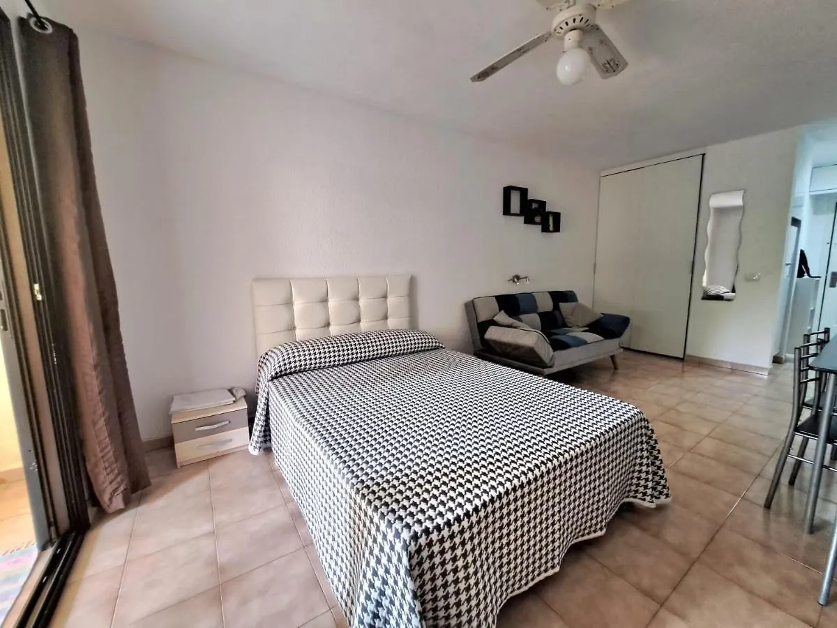 Апартаменты Bonito Estudio En Los Cristianos En Complejo Con Piscina Y Cerca De Playa Испания